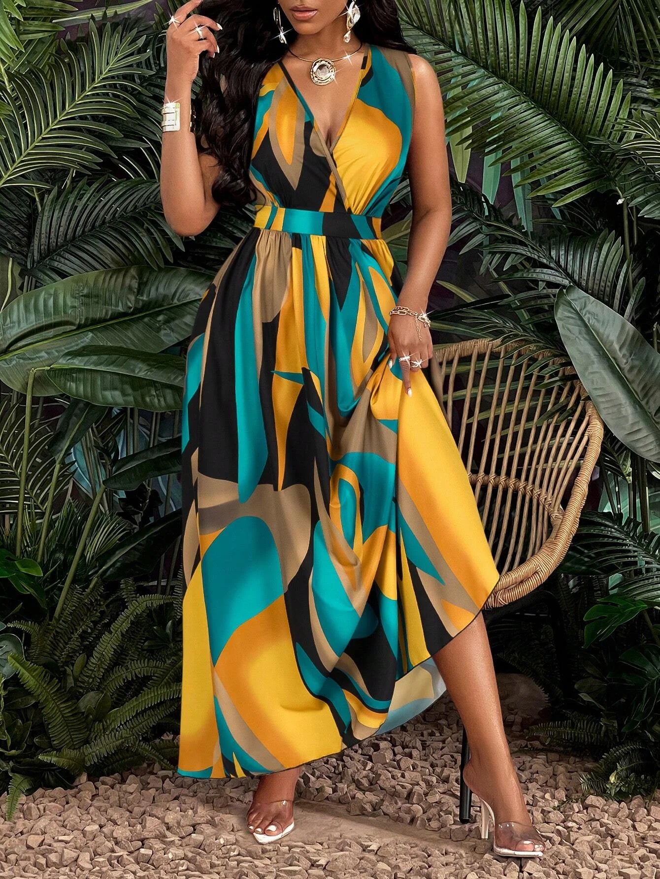 Vestido en V con estampado